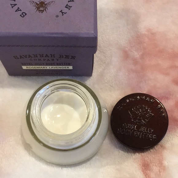 Savannah Bee Co Rosemary Lavender Royal Jelly Body Butter 1.65 oz NWT Boxed - Picture 9 of 15
